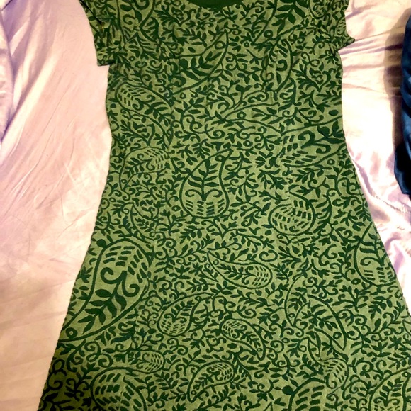 Dress - Picture 1 of 3